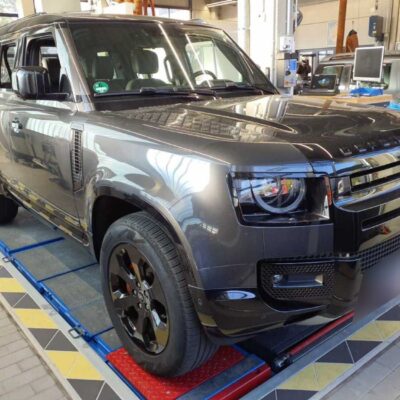 Land Rover DEFENDER 110 X AHK STHZG BLACK