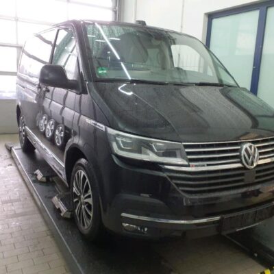 Volkswagen Caravelle Highline 4Motion
